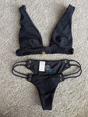 Blue Life Black Textured Triangle Bikini Set